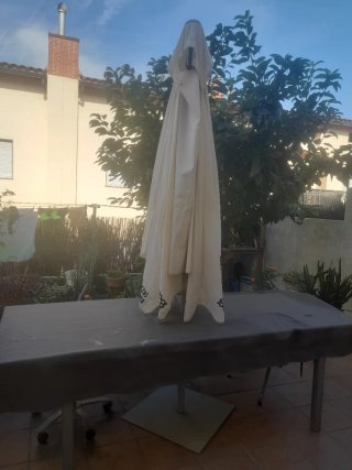 Sombrilla de terraza grande