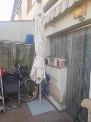 Sombrilla de terraza grande