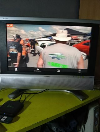 TV Sharp AQUOS 26 pulgadas