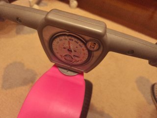 Bicicleta de aprendizaje rosa para niñas