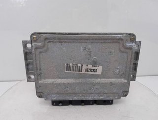 1147173 9654716780 centralita motor peugeot 307 cc