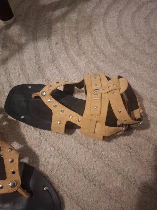 Sandalias romanas planas Asos beige T.38