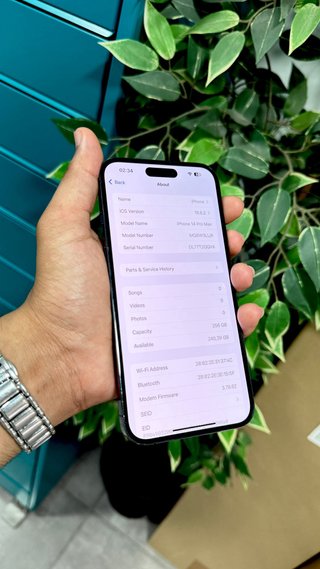 iPhone 14 Pro Max Morado Oscuro