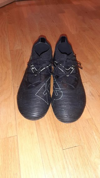 Botas de fútbol Puma future 8