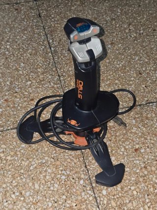 Joystick Saitek ST90