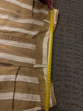 Pantalones anchos de rayas beige y blanco