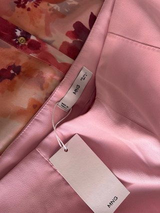 Conjunto Zara Blusa Floral y Shorts Rosa Talla S