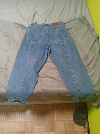 Pantalón vaquero Zara Talla 36