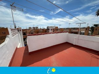 Casa adosada en venta en Nueva Torrevieja - Aguas Nuevas en Torrevieja