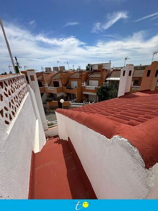 Casa adosada en venta en Nueva Torrevieja - Aguas Nuevas en Torrevieja