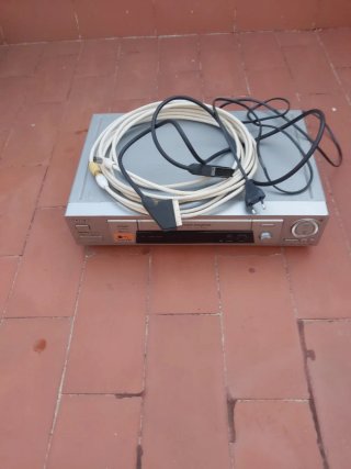 Sony VCR SLV-D200 VHS