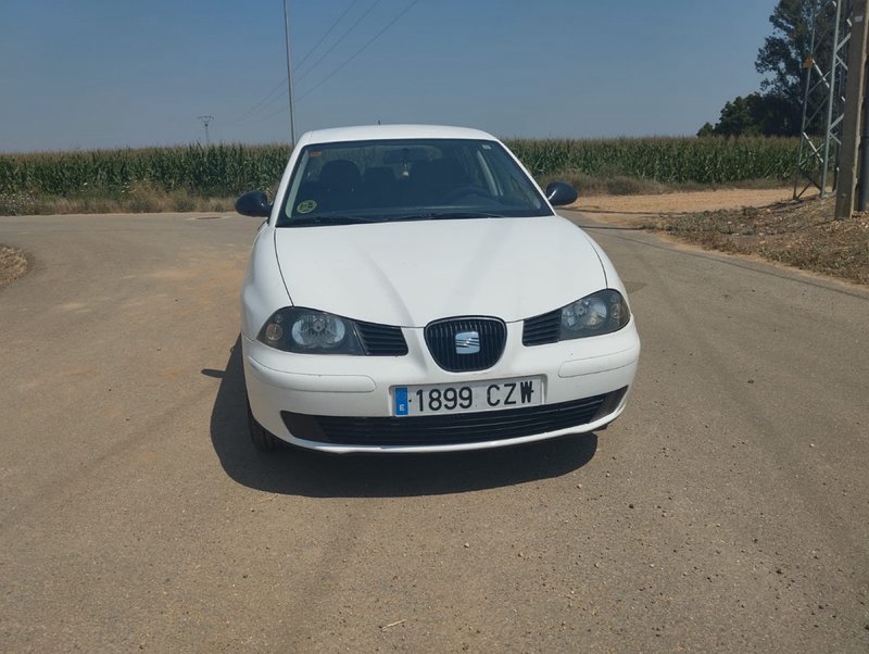 SEAT Cordoba 2007 - foto 1