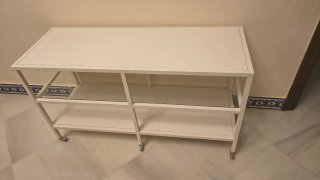 Mueble auxiliar TV con ruedas