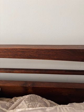 Cama de madera ébano de Bali, incluye colchón