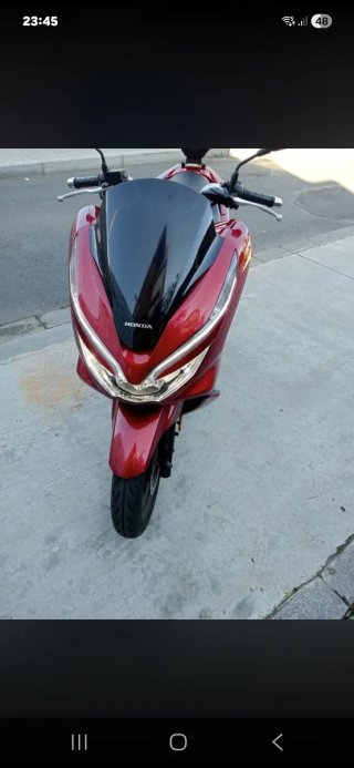 Honda PCX 125 Roja