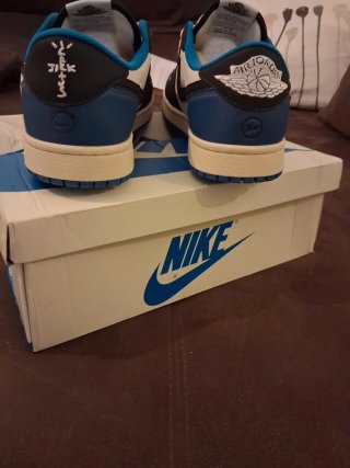 Jordan 1 Low x Travis Scott Talla 43