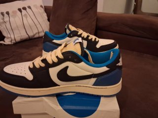 Jordan 1 Low x Travis Scott Talla 43