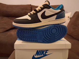 Jordan 1 Low x Travis Scott Talla 43