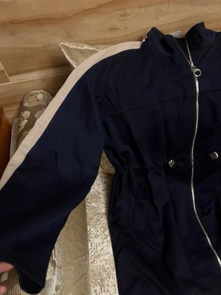 Conjunto chándal azul y beige