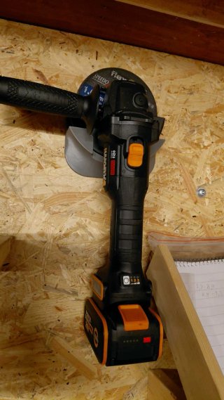 Soporte de Pared para Radial