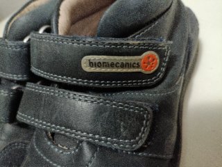 Zapatos Biomecanics Talla 28