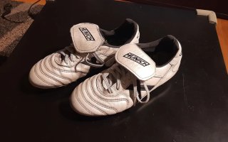 Botas de fútbol Munich mundial