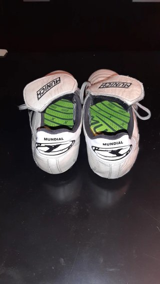 Botas de fútbol Munich mundial