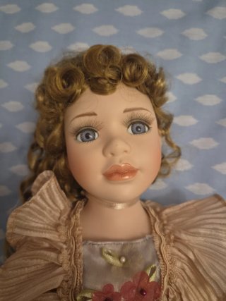 Muñeca de Porcelana Colección
