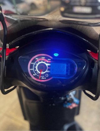 Moto Symphony SR 125 Roja
