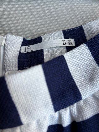 Falda corta Lefties rayas azul y blanco