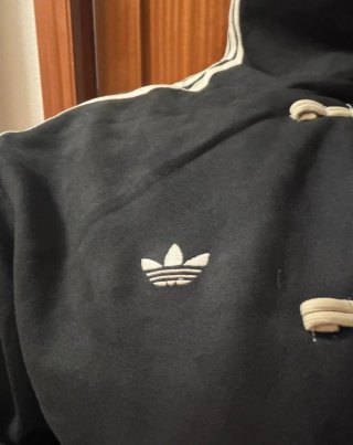 Chaqueta Adidas Negra Estilo Retro