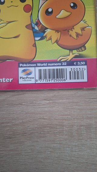 Rivista Pokémon World Numero 32