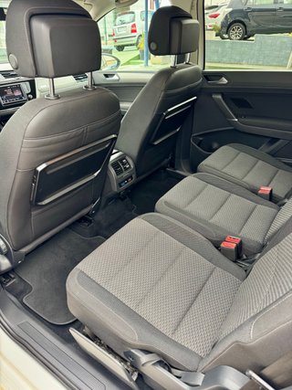Volkswagen Touran 2016