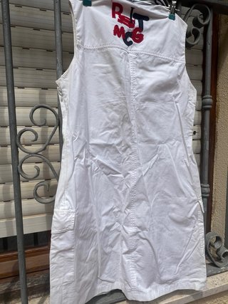 Vestido blanco sin mangas