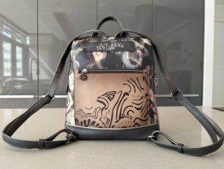 Mochila Anekke con llavero