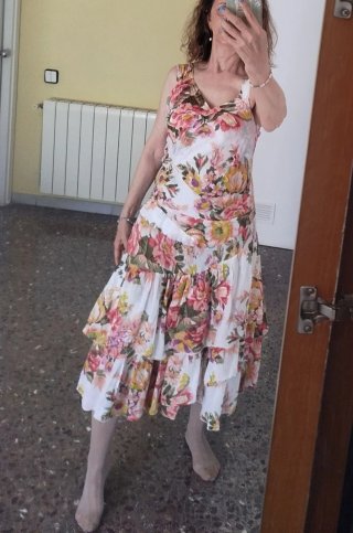 Vestido volantes flores Talla M