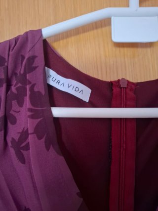 Vestido morado floral