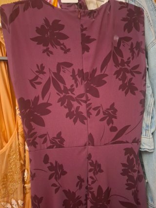 Vestido morado floral
