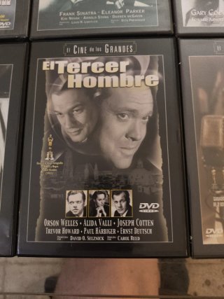 8 DVDs Cine Clásico (Español/Inglés)