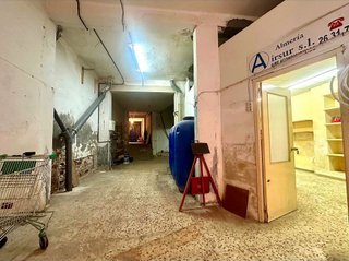 Local comercial en venta en Barrio Alto - San Félix - Oliveros - Altamira en Almería