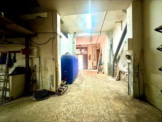 Local comercial en venta en Barrio Alto - San Félix - Oliveros - Altamira en Almería