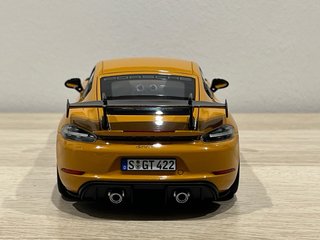 Porsche 718 Cayman GT4 RS 1:18 Norev