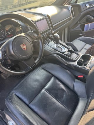 Porsche Cayenne 2011