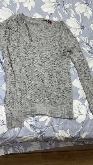 Jersey gris de punto calado