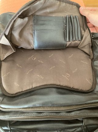 Mochila de piel marrón
