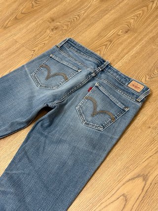 Jeans Levi's 524 Too Superlow Straight W31 ES40
