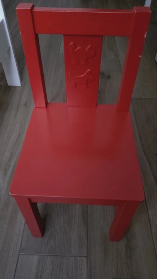 Escritorio infantil, mesa y silla IKEA