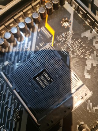 Placa Base ASUS TUF Gaming X570-PLUS