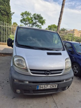 Opel Vivaro 2003