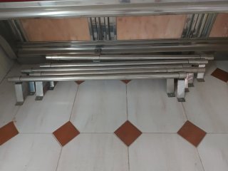 Barra acero inoxidable con soportes